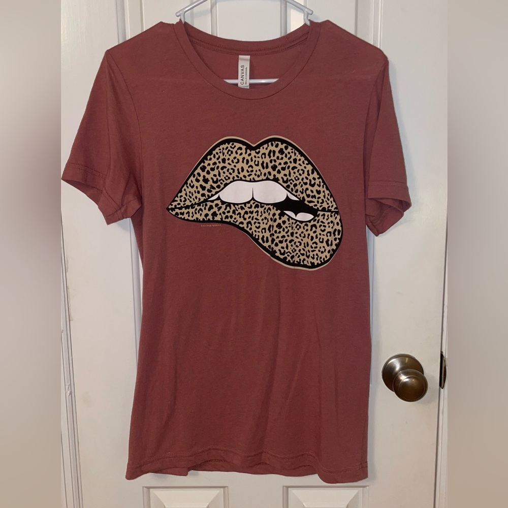 cute tee
